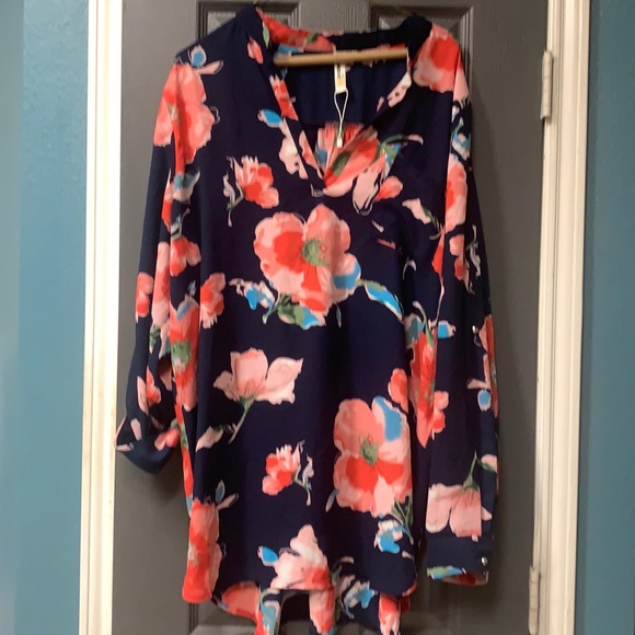 Navy floral tunic - Picture 1 of 5
